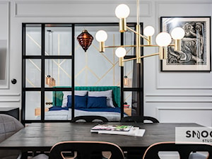 projekt APUS Harmonica House - Średnia biała jadalnia w salonie, styl nowoczesny - zdjęcie od STELLARstudio
