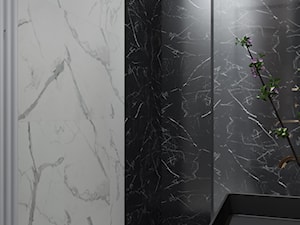 projekt TAURUS - Mała bez okna z lustrem z marmurową podłogą łazienka, styl glamour - zdjęcie od STELLARstudio