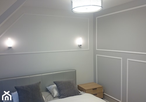 Kompleksowe wykończenie apartamentu w Katowicach - Mała szara sypialnia na poddaszu - zdjęcie od 5 Gwiazdek Wykończenia Wnętrz