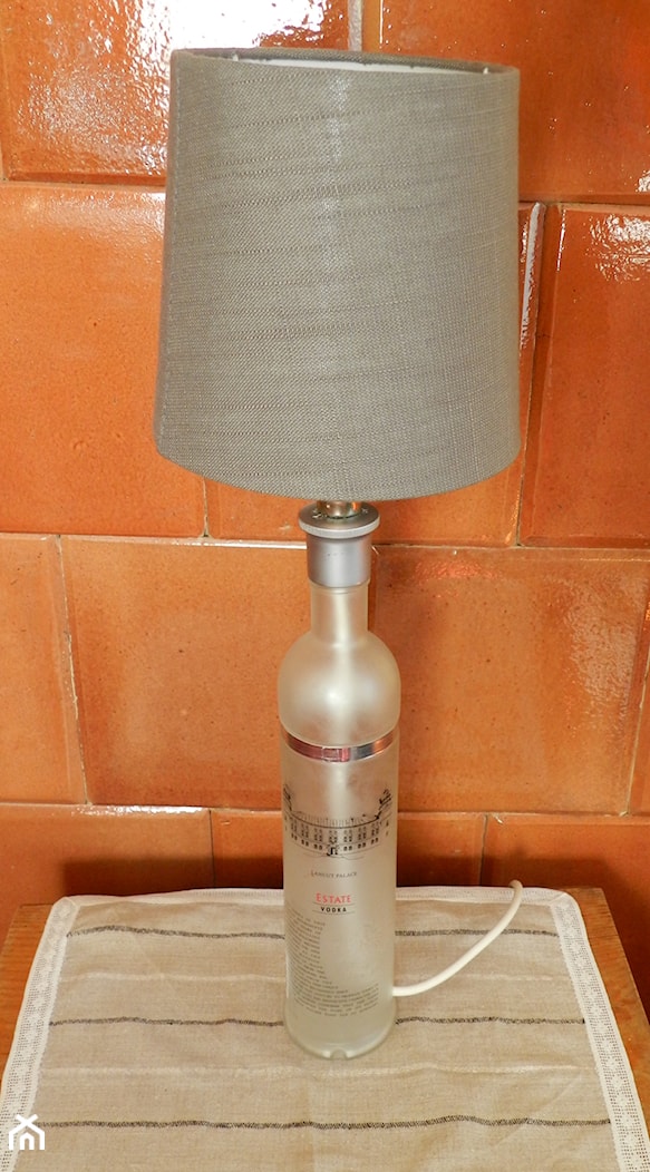 Lampka z butelki - zdjęcie od Stylowy_Dom - Homebook
