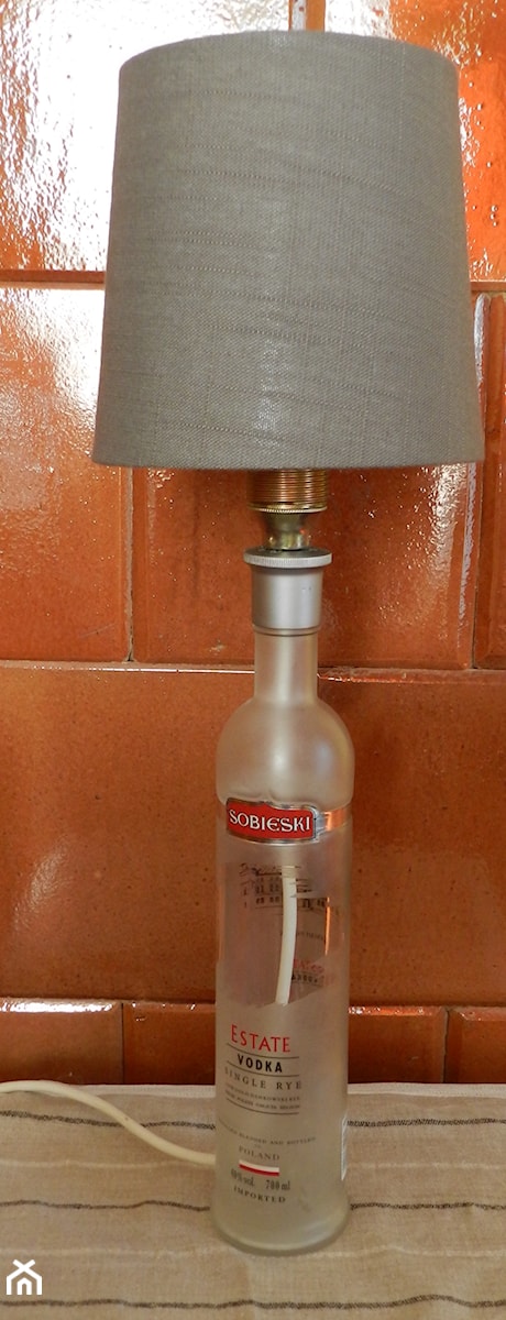 Lampka z butelki - zdjęcie od Stylowy_Dom