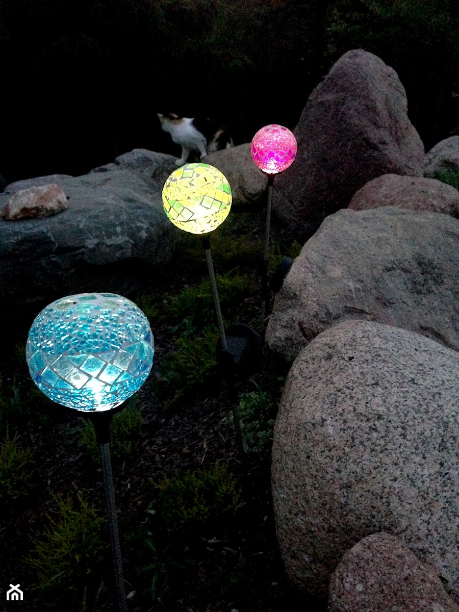 Lampa solarna LED - mozaika - zdjęcie od Aurora Garden