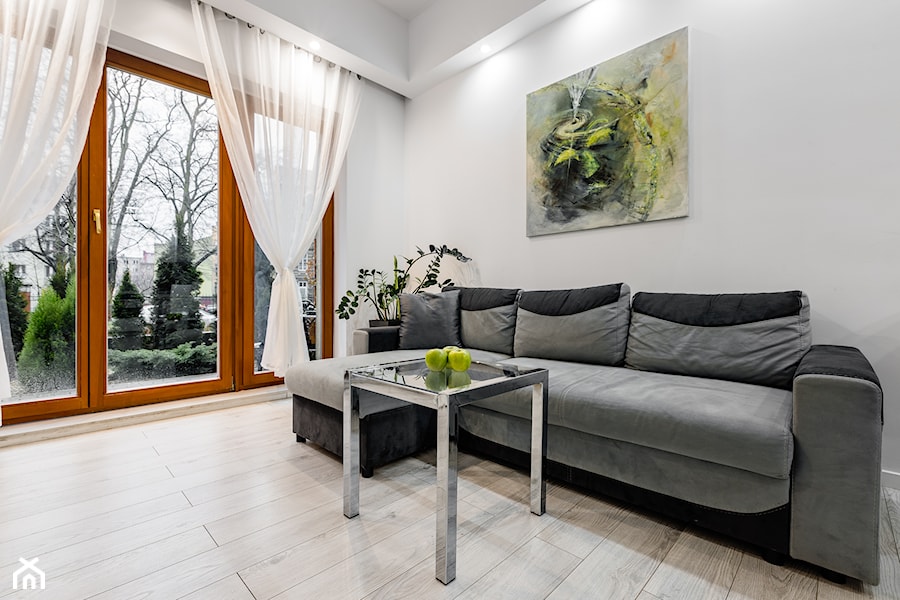 Apartamenty Platinum Szczecin - Biały salon z tarasem / balkonem - zdjęcie od Tomasz Wachowiec Fotografia