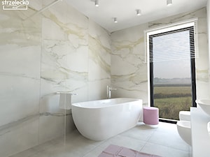 Łazienka z wykorzystaniem płytki calacatta i pudrowego różu - Średnia z dwoma umywalkami z punktowym oświetleniem łazienka z oknem, styl nowoczesny - zdjęcie od Strzelecka Design