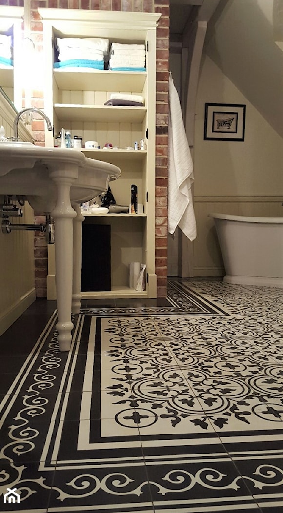 Płytki w łazience na podłodze - zdjęcie od Cerames - Homebook