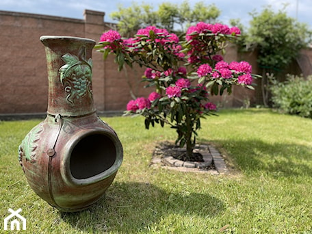 Aranżacje wnętrz - Ogród: Kominek ogrodowy Chimenea - Cerames. Przeglądaj, dodawaj i zapisuj najlepsze zdjęcia, pomysły i inspiracje designerskie. W bazie mamy już prawie milion fotografii!