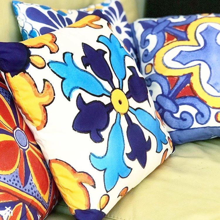 Poduszki z meksykańskim wzorem - zdjęcie od Cerames
