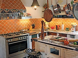 Płytki patchworkowe i terakota meksykańska w kuchni ❤️ - zdjęcie od Cerames