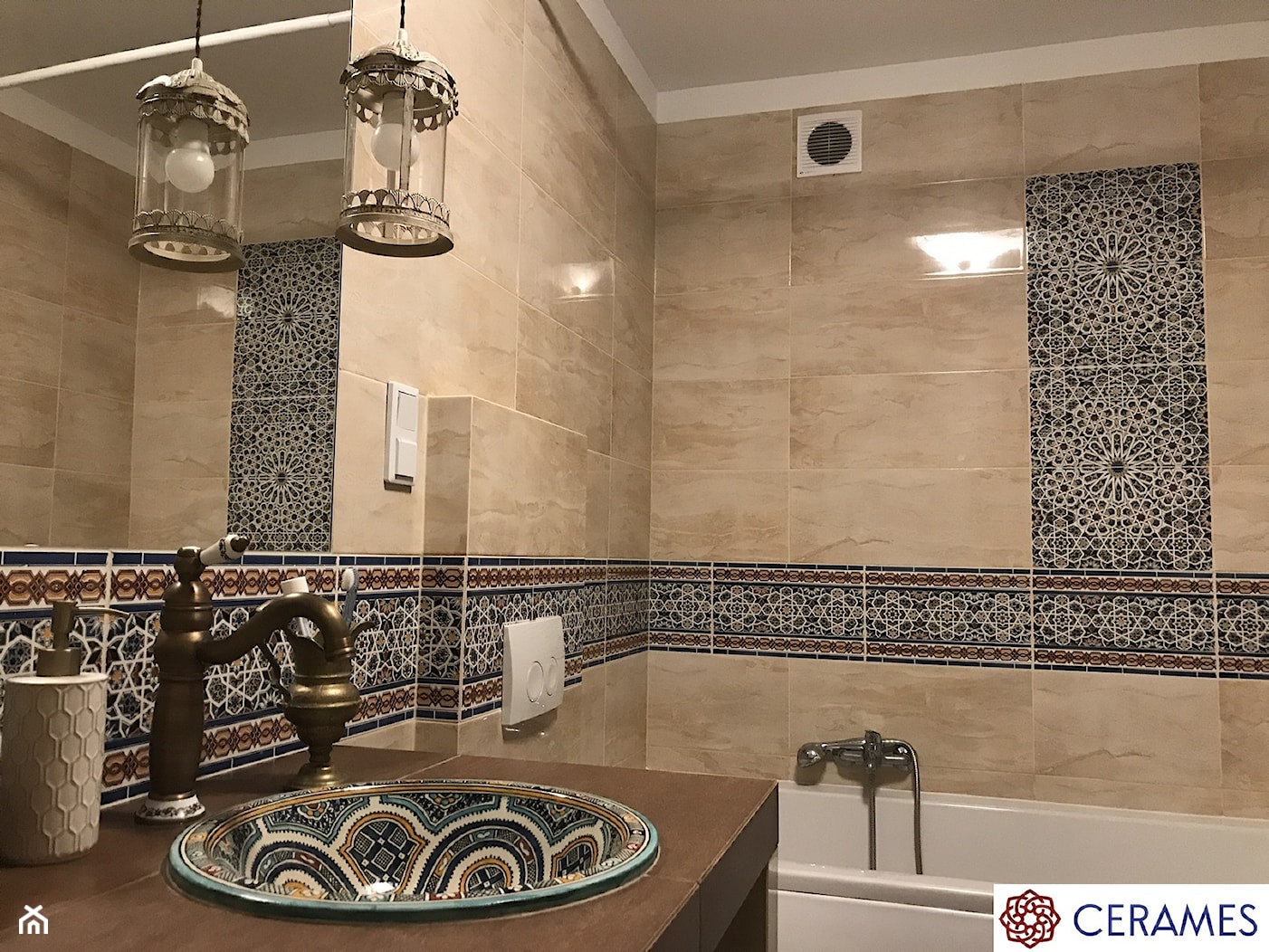 Oryginalne płytki marokańskie w łazience - zdjęcie od Cerames - Homebook