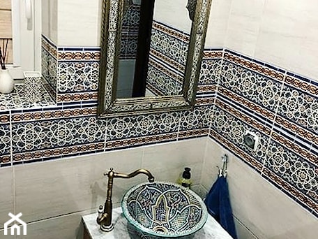 Aranżacje wnętrz - Łazienka: Łazienka w marokańskim stylu 💜 - Cerames. Przeglądaj, dodawaj i zapisuj najlepsze zdjęcia, pomysły i inspiracje designerskie. W bazie mamy już prawie milion fotografii!