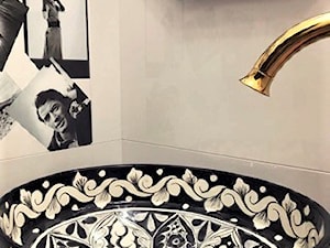 Umywalka meksykańska w nowoczesnej aranżacji - zdjęcie od Cerames
