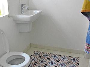 Płytki cementowe w łazience na podłodze - zdjęcie od Cerames