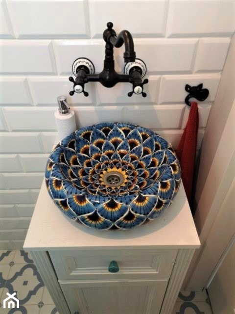 Ręcznie malowana umywalka nablatowa - zdjęcie od Cerames - Homebook