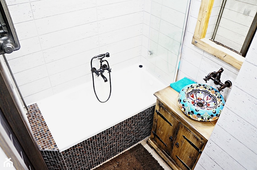 Umywalka meksykańska nablatowa w łazience - zdjęcie od Cerames