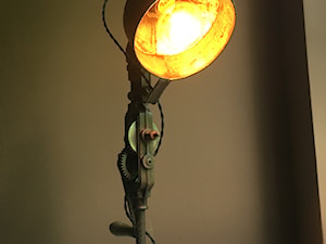 Lampa biurkowa Oz - zdjęcie od zezłomu