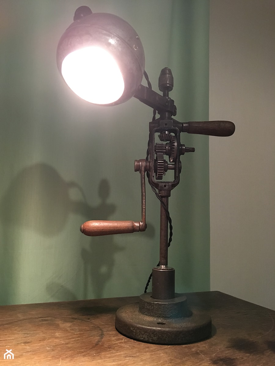 Lampa vintage - zdjęcie od zezłomu