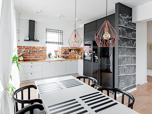 Moje mieszkanie - Średnia biała szara jadalnia w kuchni, styl skandynawski - zdjęcie od Mieszkanie to wyzwanie