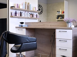 Salon fryzjerski - zdjęcie od Katrilo Projektowanie wnętrz