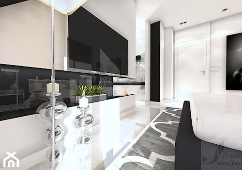 DOM W STYLU GLAMOUR - Duża biała czarna sypialnia na poddaszu z łazienką, styl glamour - zdjęcie od Boskie Wnetrza i Ty