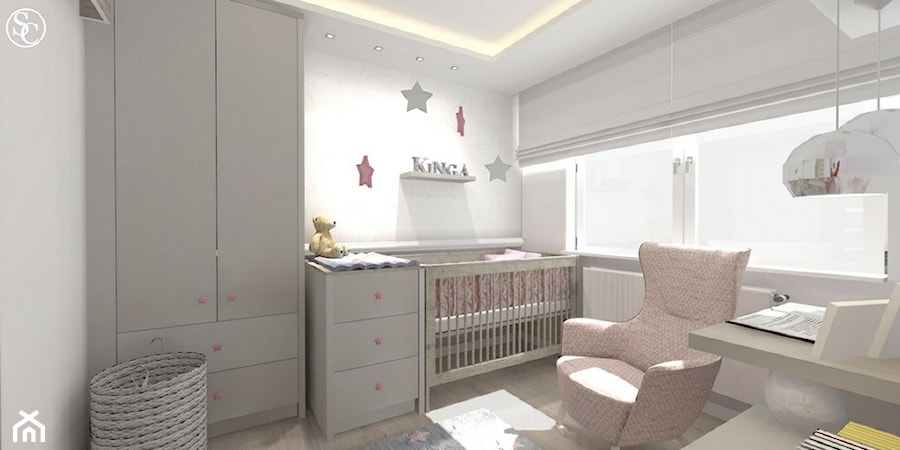 Pokój dziecka/dziewczynki - Mały szary pokój dziecka dla niemowlaka dla chłopca dla dziewczynki, styl nowoczesny - zdjęcie od SC Pracownia Aranżacji Wnętrz