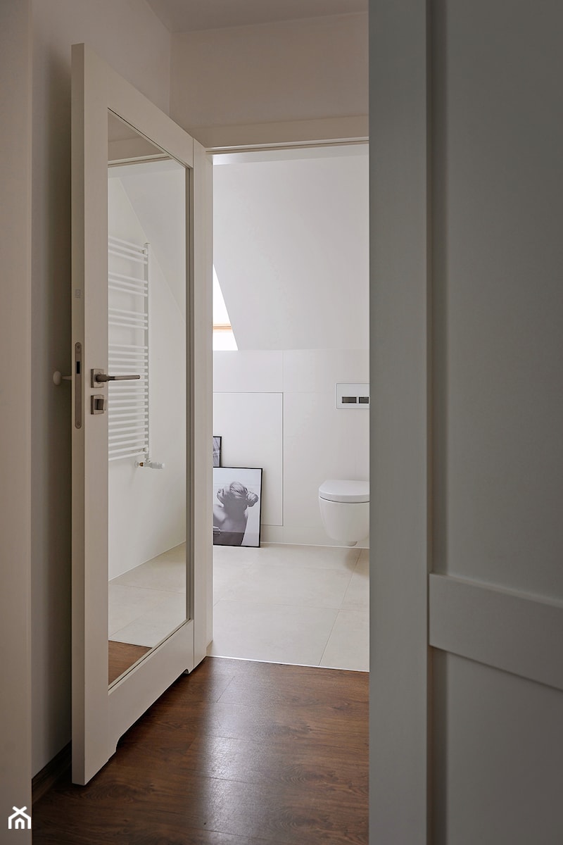 biała łazienka - zdjęcie od Innerium Karolina Trojga