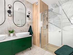 Duża łazienka z wanną i prysznicem - zdjęcie od Innerium Karolina Trojga