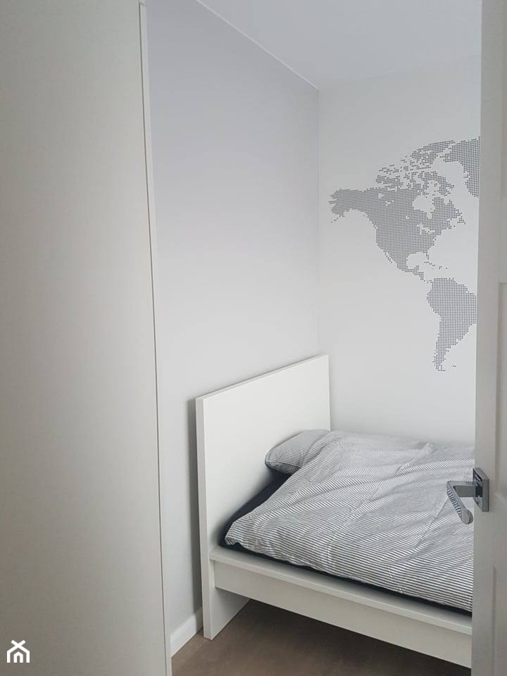 sypialnia z fototapeta mapa swiata - zdjęcie od Innerium Karolina Trojga - Homebook