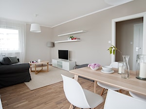 Mieszkanie do wynajęcia_Poznań - Średni beżowy salon z jadalnią, styl skandynawski - zdjęcie od re-ARCH Home Staging