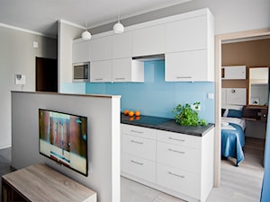 Apartament do wynajęcia_projekt - Kuchnia, styl nowoczesny - zdjęcie od re-ARCH Home Staging