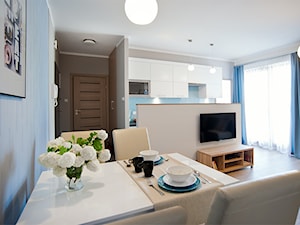 Apartament do wynajęcia_projekt - Średnia szara jadalnia w salonie, styl nowoczesny - zdjęcie od re-ARCH Home Staging