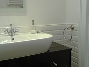 biało-czarna łazienka - zdjęcie od BLOK