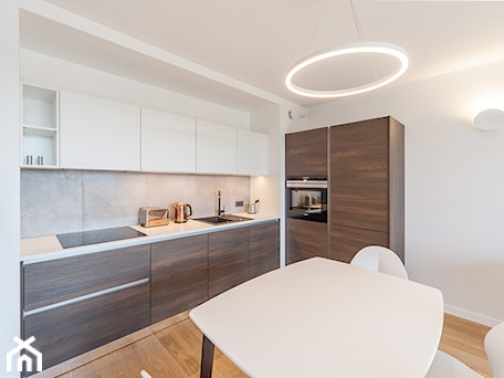 Aranżacje wnętrz - Kuchnia: Lampy Angel w nowoczesnym mieszkaniu - MAXlight. Przeglądaj, dodawaj i zapisuj najlepsze zdjęcia, pomysły i inspiracje designerskie. W bazie mamy już prawie milion fotografii!
