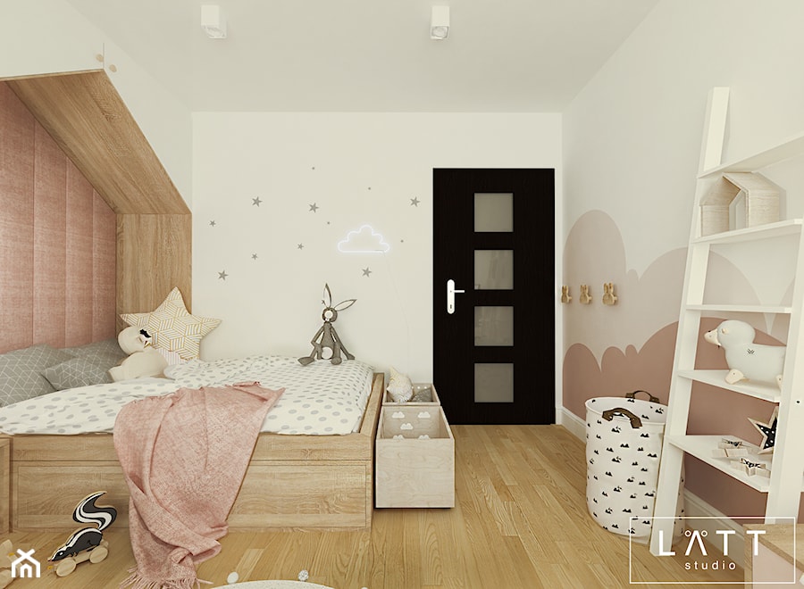 Dom jednorodzinny II - Konstancin - Mały biały brązowy szary pokój dziecka dla dziecka dla dziewczynki, styl skandynawski - zdjęcie od LÄTT Studio Wnętrz