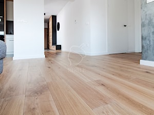 Podłoga dębowa w nowoczesnym salonie - zdjęcie od Roble - Schody, Podłogi, Drzwi i Tarasy