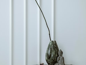 Stolik w sypialni - zdjęcie od Aleksandra Wachowicz Architektura Wnętrz