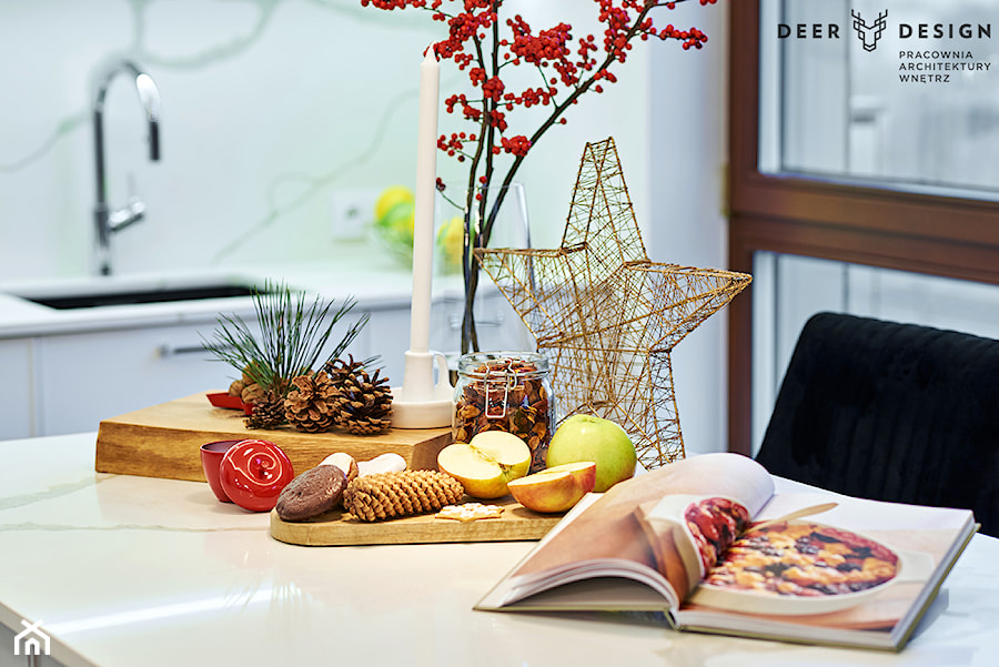 Klasyka w świątecznym wydaniu - Kuchnia, styl skandynawski - zdjęcie od Deer Design