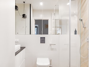 W duchu nowoczesności - Mała bez okna z lustrem z punktowym oświetleniem łazienka, styl nowoczesny - zdjęcie od Deer Design