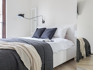 W duchu nowoczesności - Średnia beżowa sypialnia, styl nowoczesny - zdjęcie od Deer Design