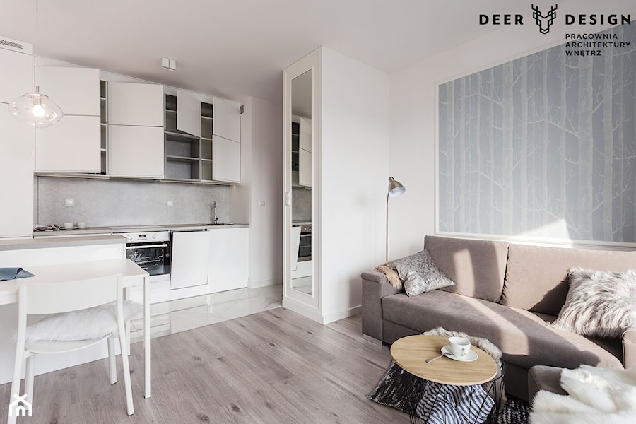 Klasyka, biel i spójność - Średnia otwarta z salonem z kamiennym blatem szara z zabudowaną lodówką z nablatowym zlewozmywakiem kuchnia jednorzędowa, styl skandynawski - zdjęcie od Deer Design