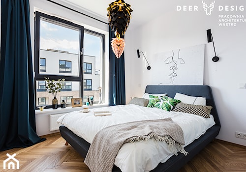 Niebanalne rozwiązania na Wilanowie - Średnia biała sypialnia, styl skandynawski - zdjęcie od Deer Design