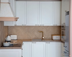 Kobiece mieszkanie w klasycznym stylu - Kuchnia, styl tradycyjny - zdjęcie od Projekt do kwadratu - Homebook