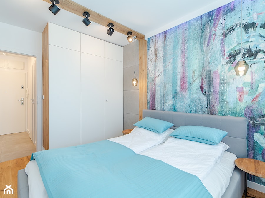 Apartament nad morzem - Kołobrzeg - Średnia biała sypialnia, styl nowoczesny - zdjęcie od Art House Studio