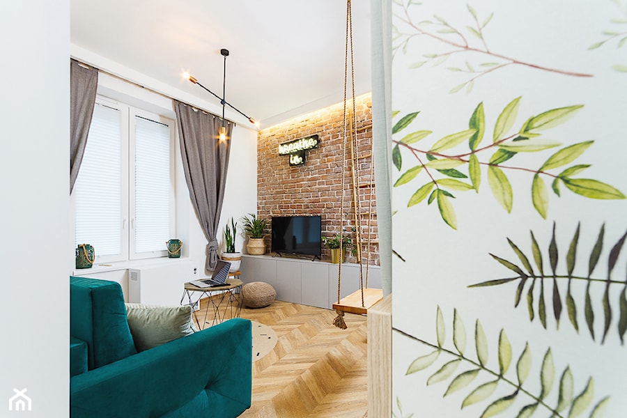 Urban Jungle - mieszkanie na wynajem krótkoterminowy - Średni biały salon, styl skandynawski - zdjęcie od studio hex