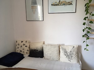 Ręcznie szyte i malowane poduszki - zdjęcie od sara_mikolaj