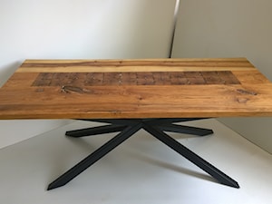 stół drewniany wykonany ręcznie - zdjęcie od Pracownia mebli unikatowych