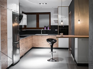 Dom w szarościach - Kuchnia, styl nowoczesny - zdjęcie od IN Interior Design