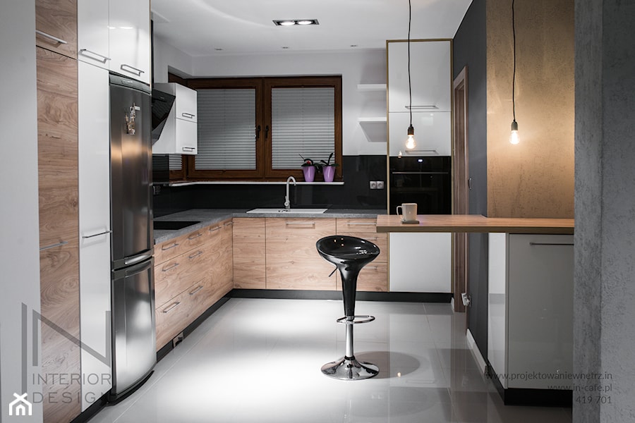 Dom w szarościach - Kuchnia, styl nowoczesny - zdjęcie od IN Interior Design