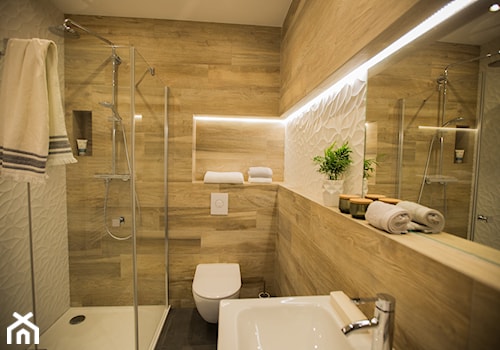Kopciuszek - Mała bez okna z lustrem łazienka, styl nowoczesny - zdjęcie od Izabela Śmigórska - projektowanie wnętrz