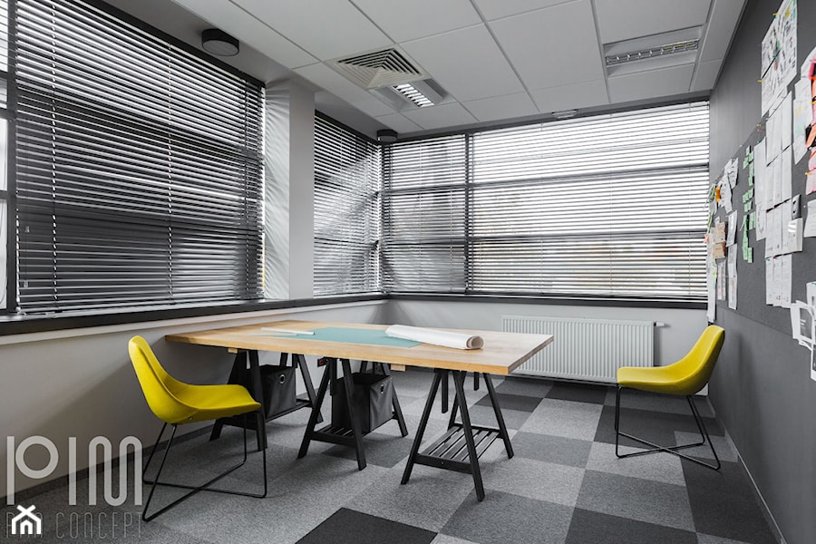 Biuro NutriCon - Średnie szare biuro, styl industrialny - zdjęcie od pim concept