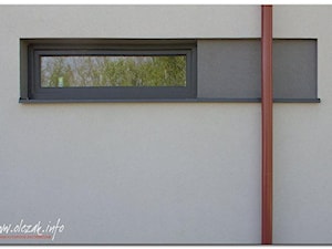 okno i rura spustowa - zdjęcie od Architekt Maciej Olczak